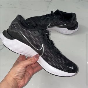 Nike renew run